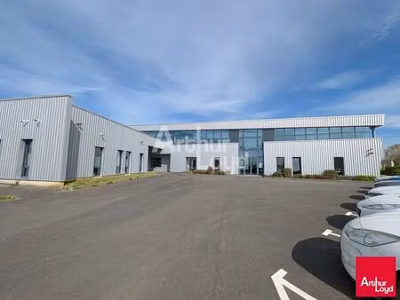 vente local d'activités 2 150 m²