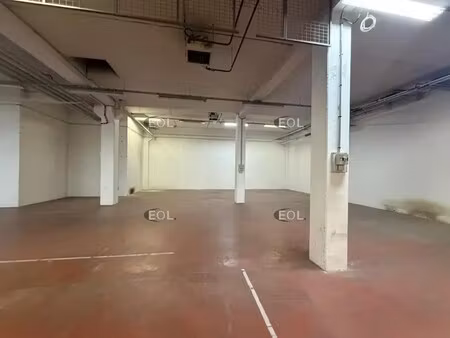 location local d’activités lisses 91090 589m²