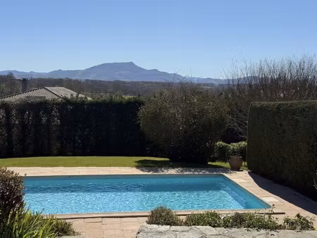 arbonne vue montagnes  calme absolu aux portes de biarritz