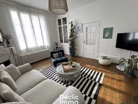 vente immeuble 148m2 tours 37000 - 651900 € - surface privée