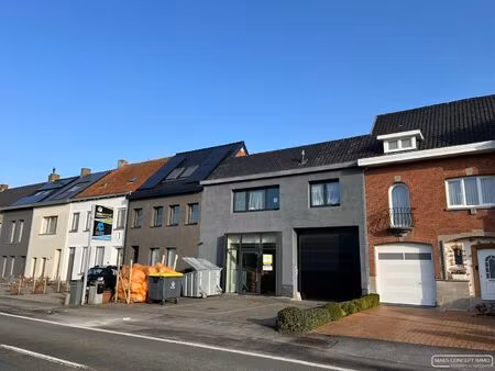 kantoorruimte met toilet (77m²) te huur te deerlijk