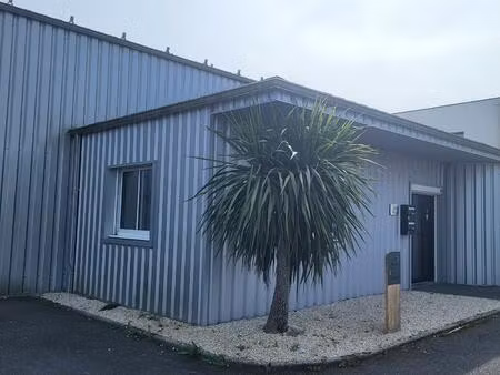 a louer - bureaux + local d'activité 390m² - tenenio - vannes