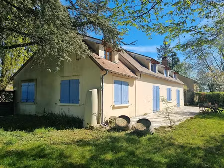 vente maison 9 pièces 154 m² à villiers-saint-georges (77560)  356 000 €