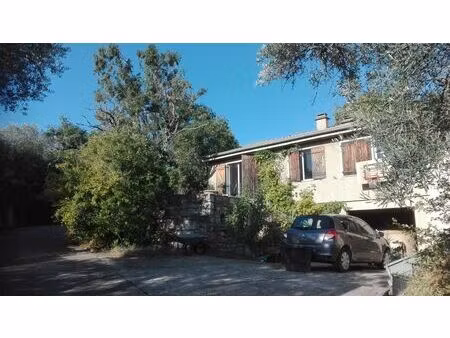 vente maison 5 pièces 85 m² saint-gilles (30800)