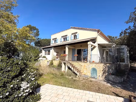 vente maison 5 pièces 154 m² à correns (83570)  360 000 €