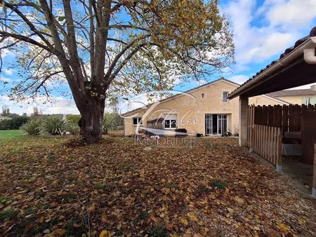 vente maison 8 pièces 259 m² à villegouge (33141)  388 500 €