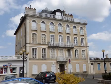 location appartement rodez 12000 - - surface privée
