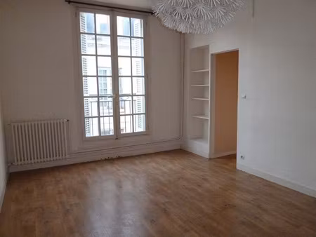 location appartement 2 pièces 48m² tours 37000