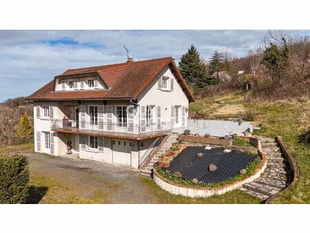 nohanent - maison t9 de 234 m2