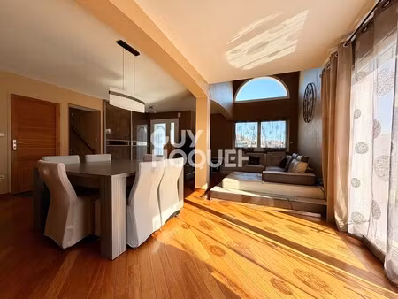 maison à vendre de 6 pièces de 170 00 m²