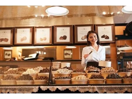 location commerce 2 pièces 43 m² à cannes (06400)