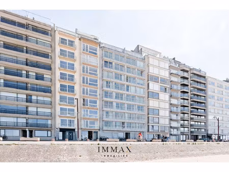 appartement te koop in knokke-heist met 2 slaapkamers