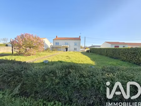 maison à aizenay (85190)