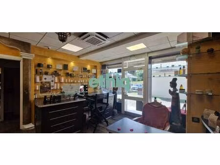 local commercial à vendre