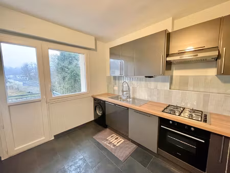 appartement avec jardin balcon à louer à veneux-les-sablons