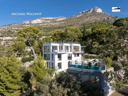 villa de luxe à louer à cap-d'ail