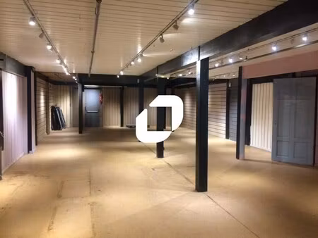 location commerce velizy villacoublay 78140 171m²