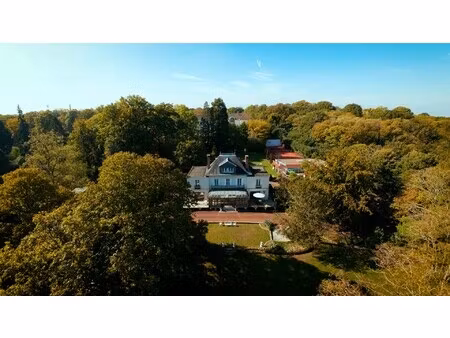 villa de luxe à louer à la queue-les-yvelines