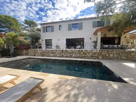 villa de luxe à louer dans le quartier saint jacques sud