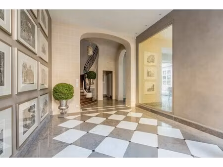 hôtel particulier à louer à paris 16ème