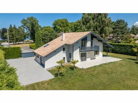 villa de luxe à louer à sciez