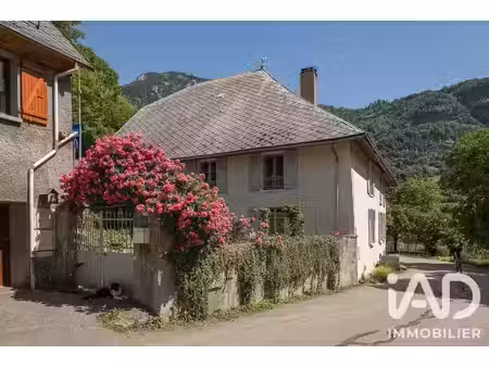 vente maison 9 pièces 137 m² la garde (38520)