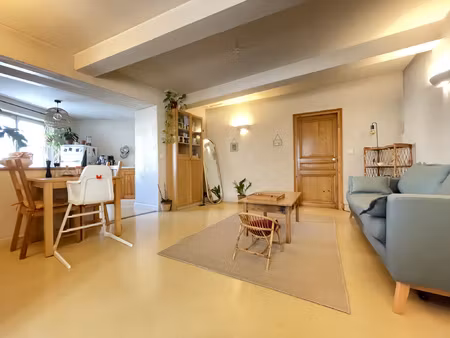 appartement t3 centre-ville de courthézon