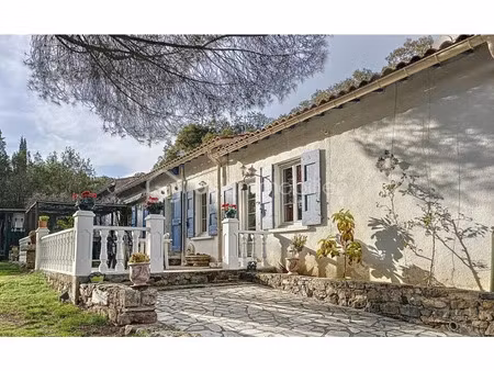 vente propriété 7 pièces 142 m² à cabrieres (34800)  472 500 €