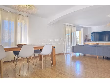 vente maison 5 pièces 104 m² à le muy (83490)  430 000 €