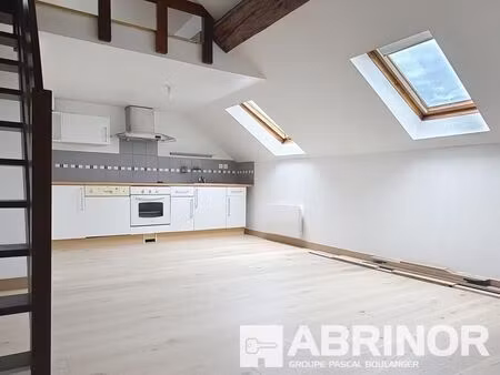 vente appartement 2 pièces 34 m² lille (59800)