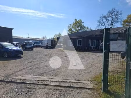 local commercial à vendre