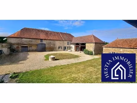 ancienne ferme entièrement restauré.