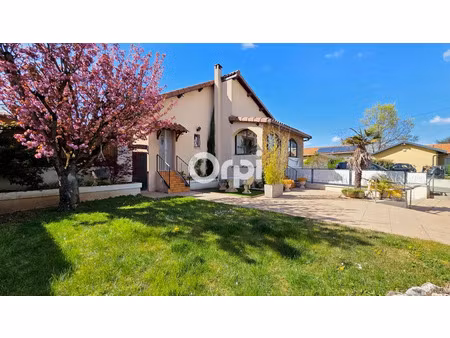 vente maison 5 pièces 203 m² meyzieu (69330)