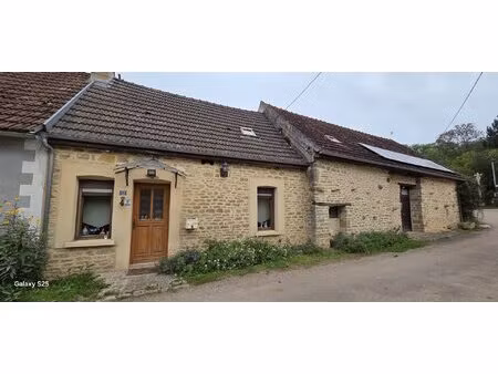 maison ancienne à 5km de semur-en-auxois