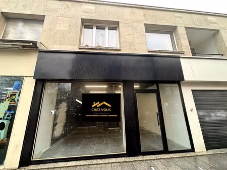local commercial hyper centre ville 45 m2