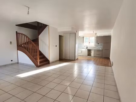 location maison à la pouëze (49370) : à louer / 94m² la pouëze