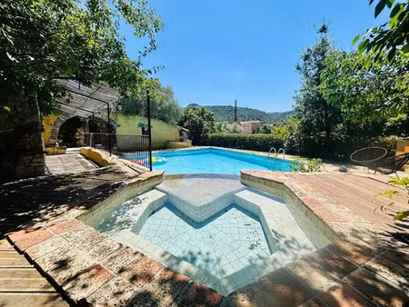 vente maison 5 pièces 174 m² à rougiers (83170)  597 000 €