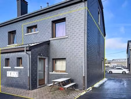 duplex de trois chambres avec garages privatifs à noville