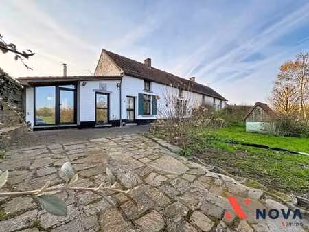 jolie fermette 2 chambres et jardin