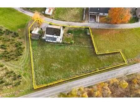 spacieuse maison sur un terrain de 30 45 ares !