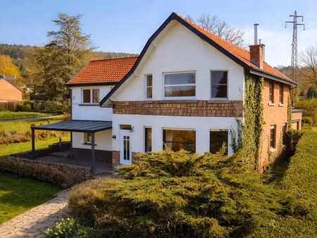 superbe maison 5 chambres avec fort potentiel à remouchamps
