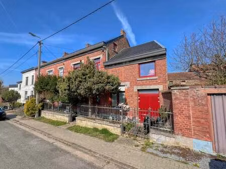 maison 3 façades - à rafraichir – volumes & potentiel