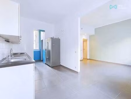 charmant rez-de-chaussée  copropriété sans charges !