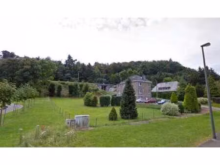 appartement 1ch à remouchamps. dispo le 1er juin.