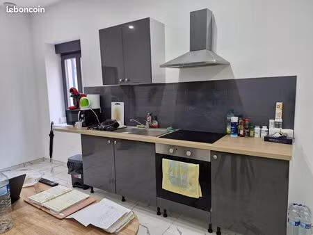 immeuble 13 pièces 275 m²