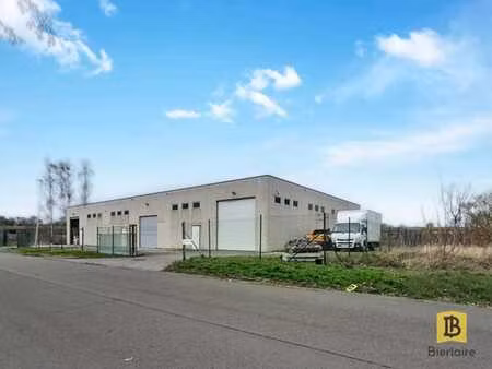 lot de 3 entrepôts à jemappes