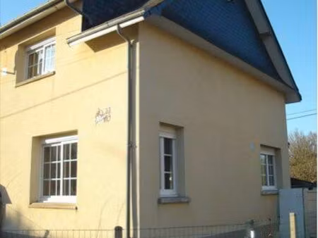 maison avec jardin et dépendances