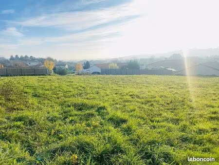 terrain 466 m² oudon