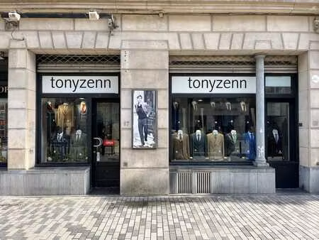 boulevard a. max  85-87 –commerce dans le centre ville