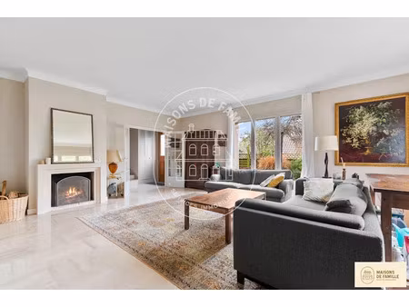 vente maison 9 pièces 298 m² à marly-le-roi (78160)  945 000 €